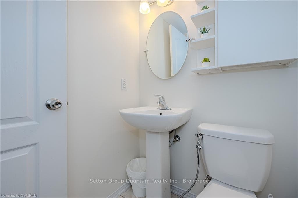 2480 POST Road Unit 12 photo 18