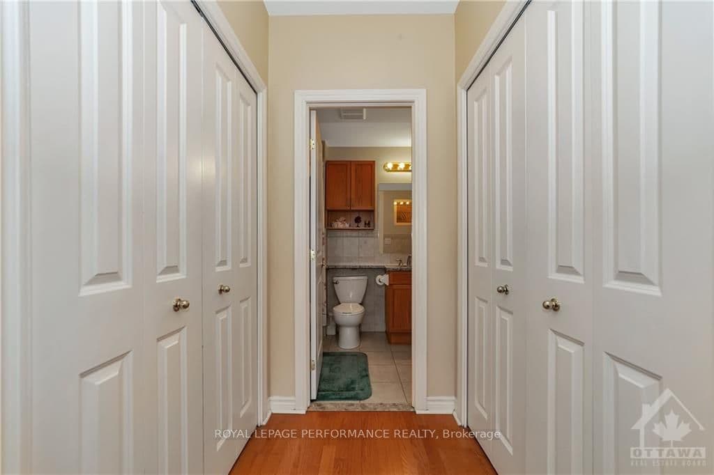 369 NORTH RIVER Road Unit 208 photo 21