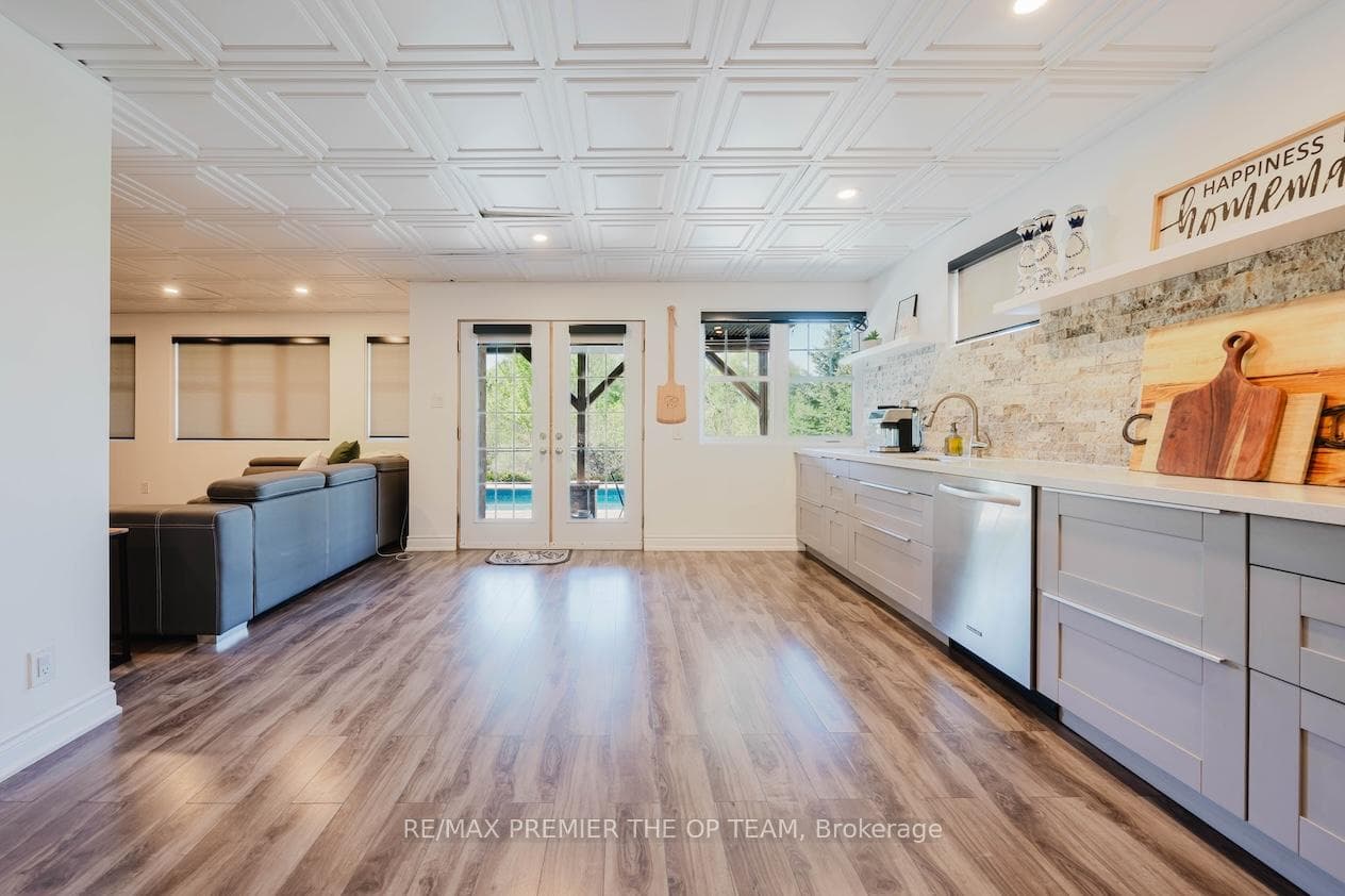22 Adelia Place photo 44
