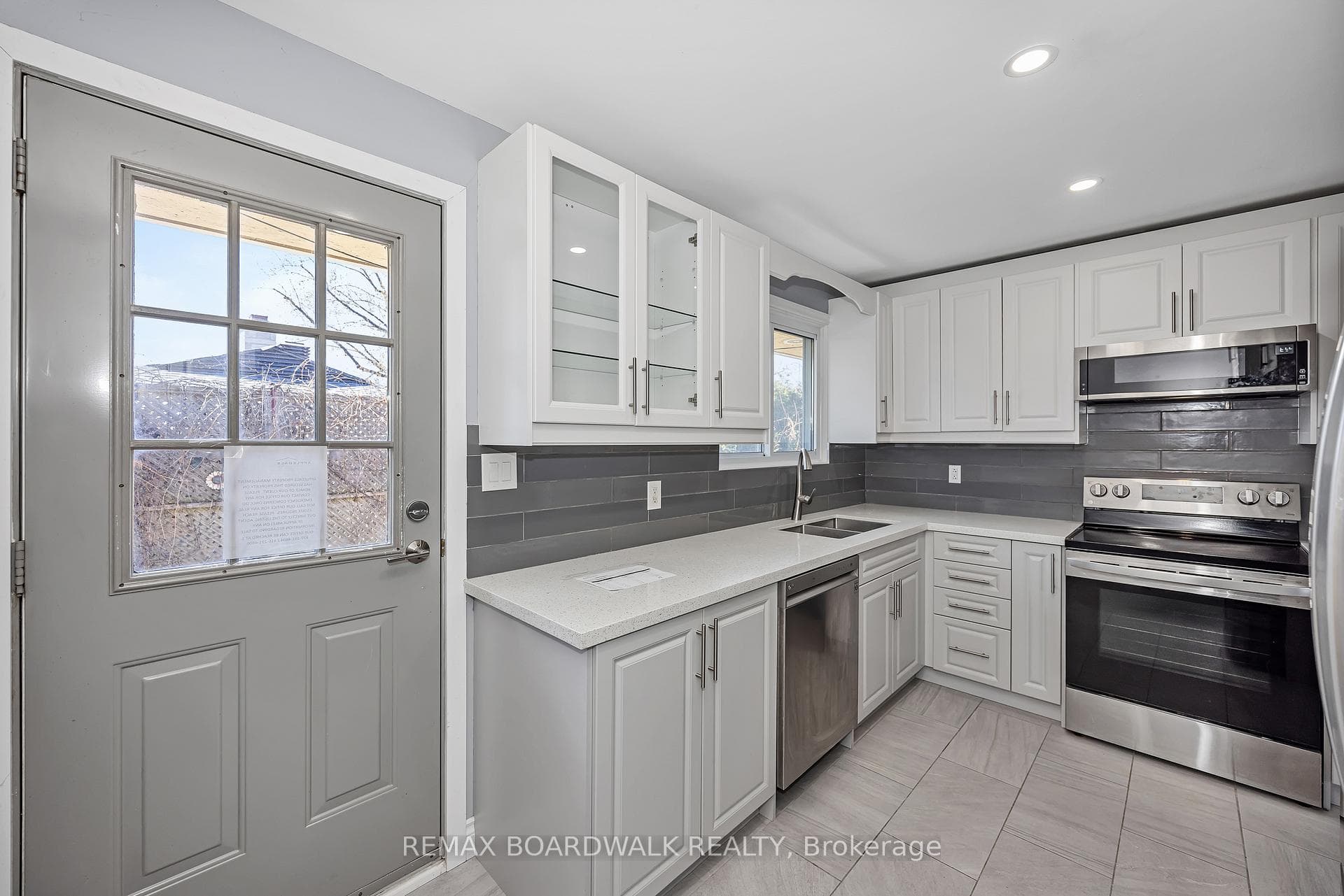 956 Garwood Avenue photo 8