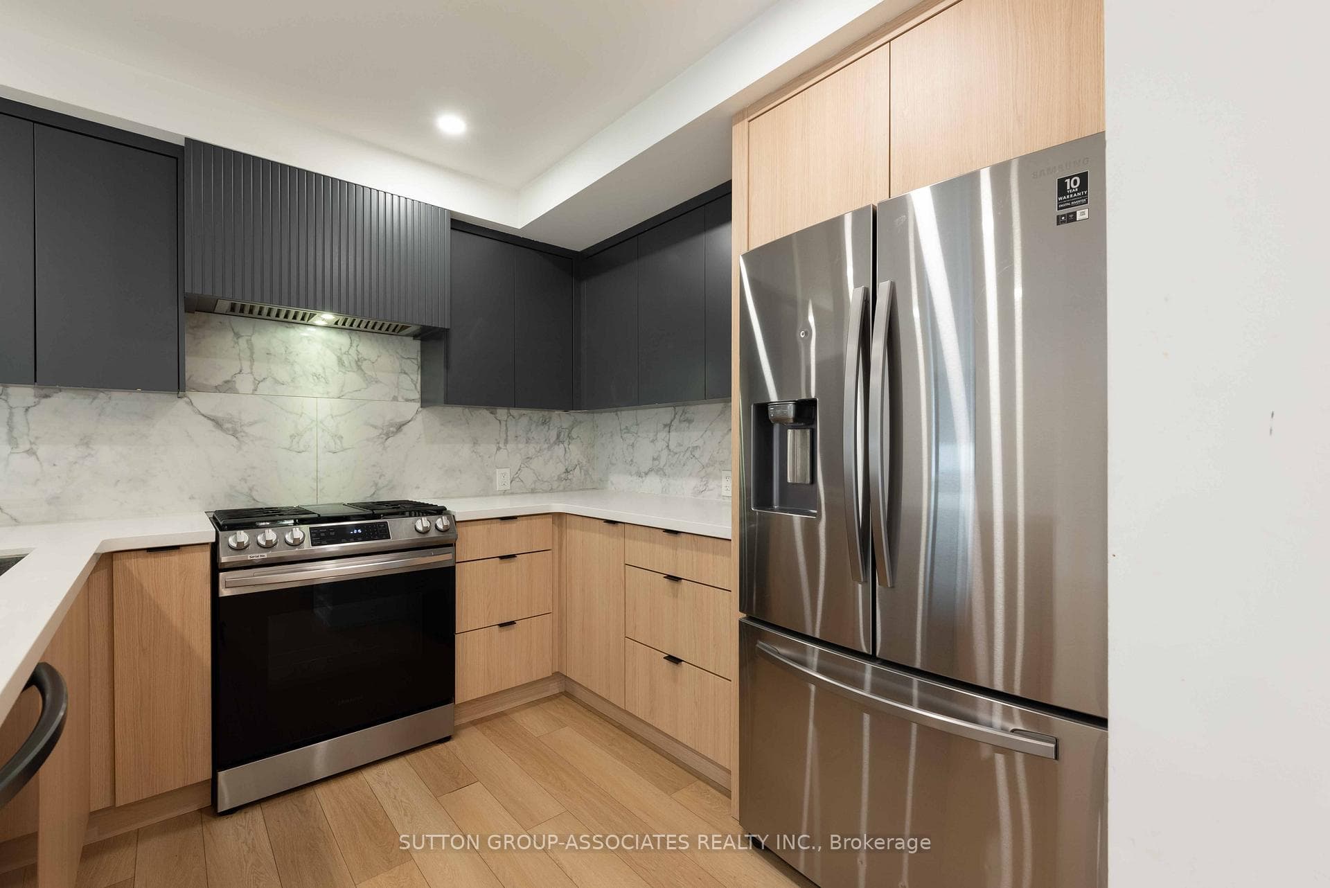 1059 Briar Hill Avenue Unit Main photo 26