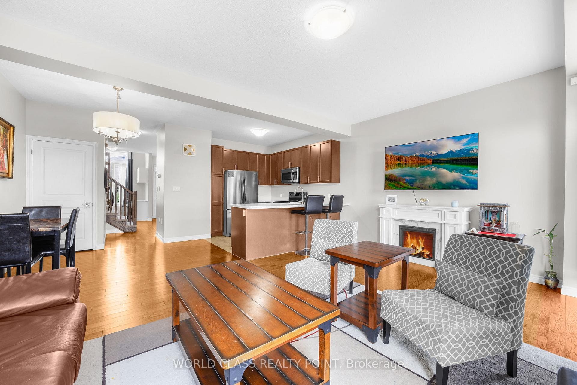77 Charleswood Crescent photo 14