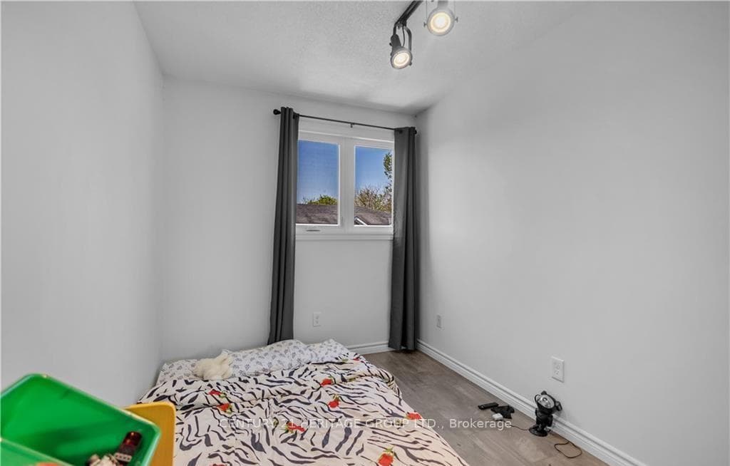 52 Harris Avenue Unit D photo 26