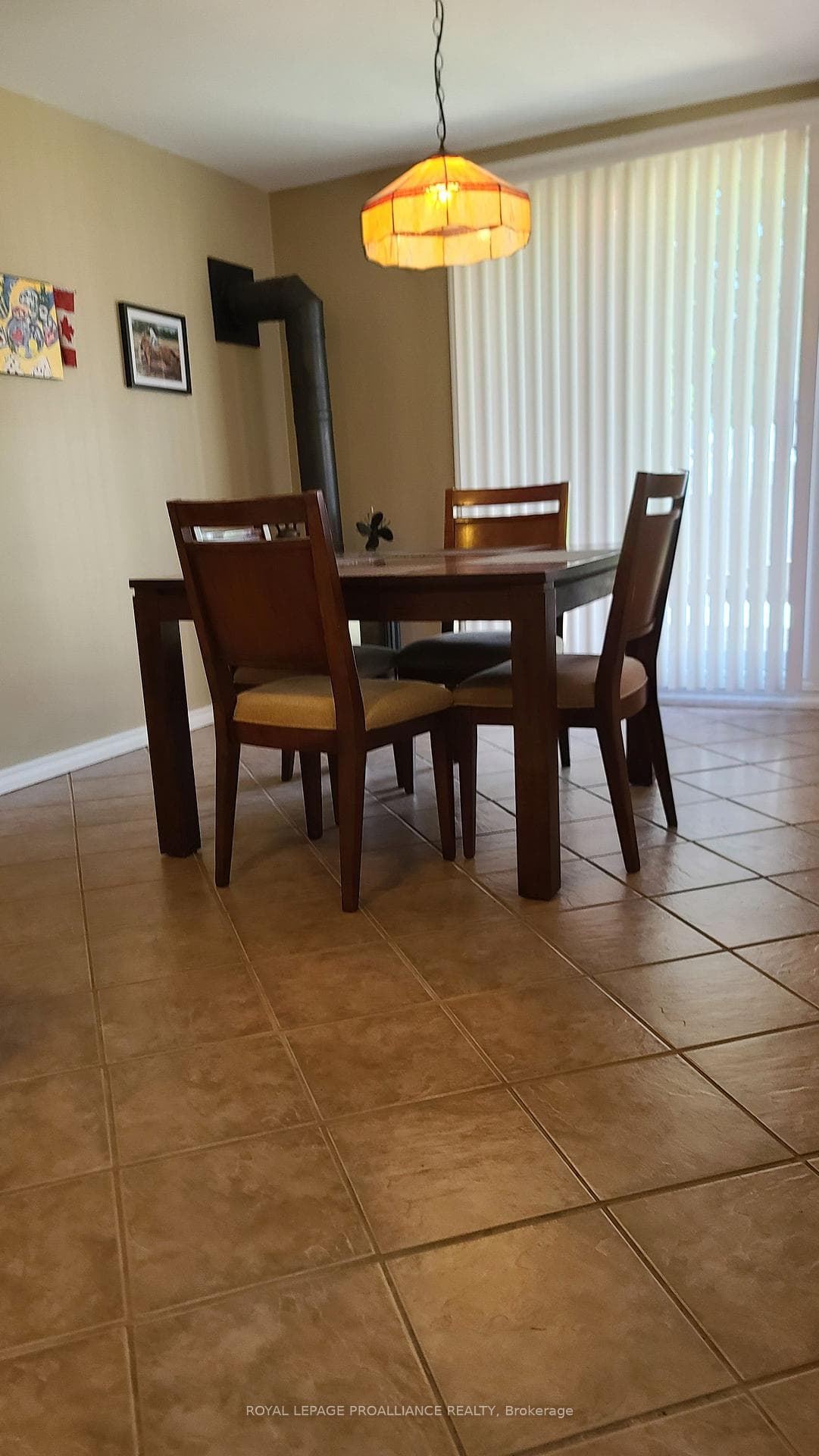 482 James Street photo 6