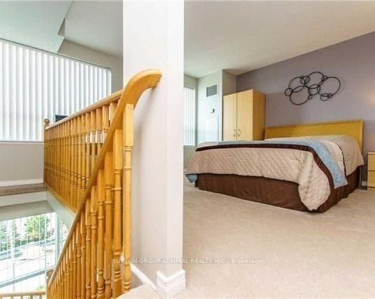 39 Oneida Crescent Unit 902 photo 10