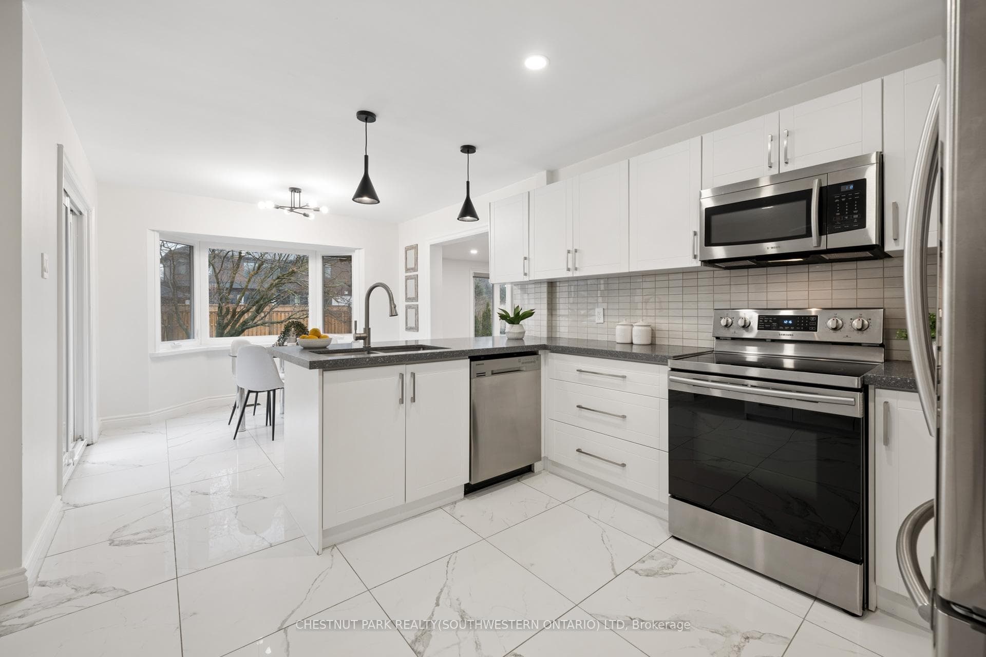 757 Westmount Road photo 25