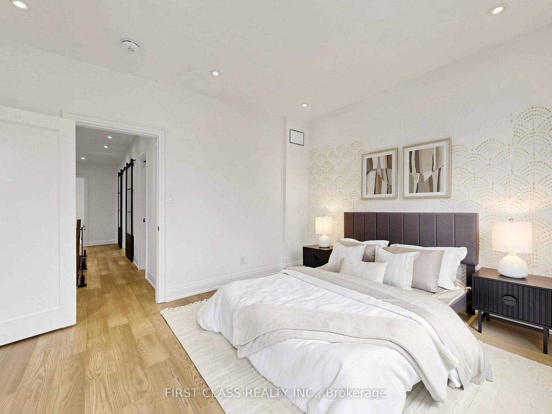174 Manning Avenue photo 11