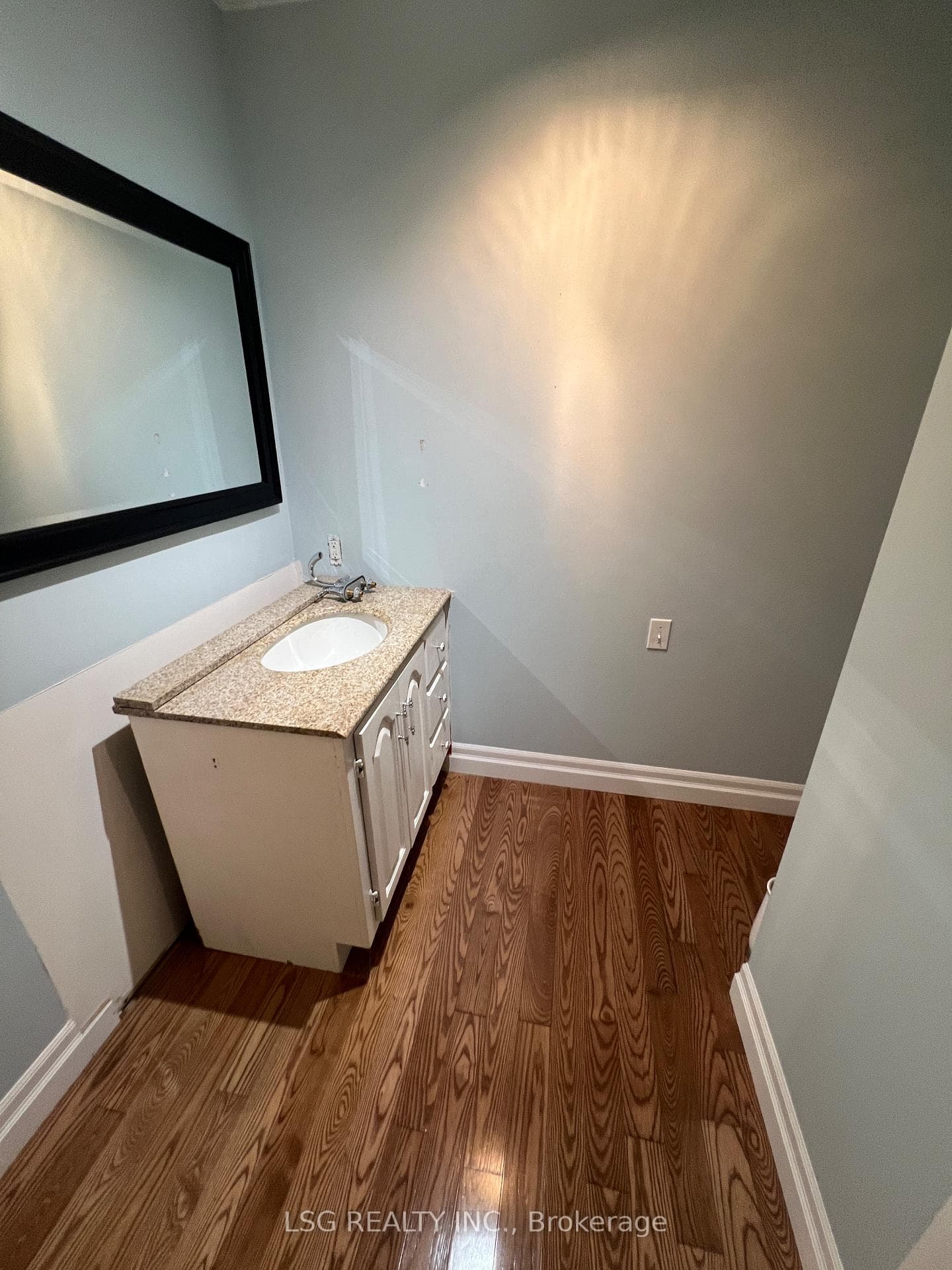 3051 Courtice Road photo 9