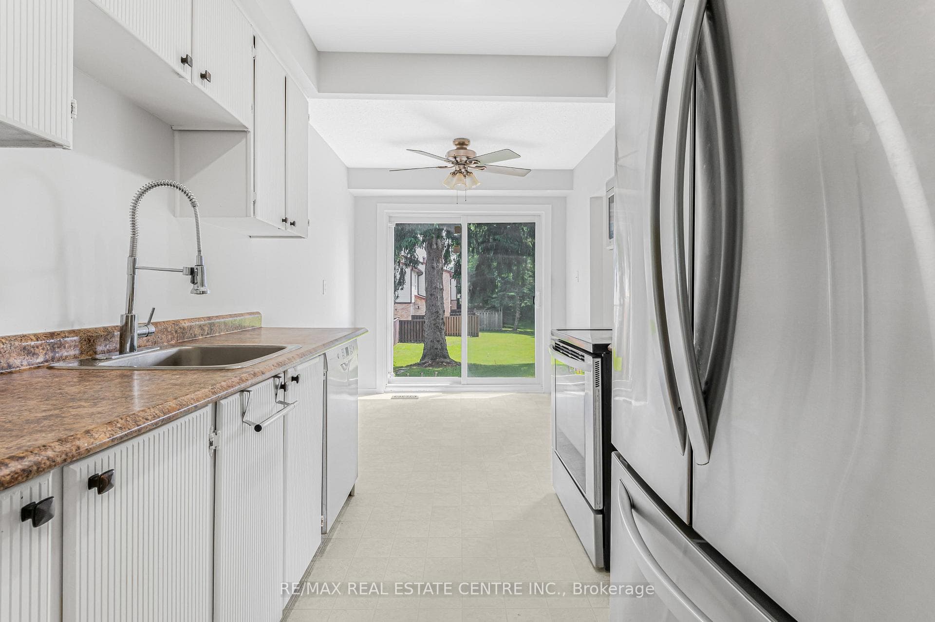 1330 Trowbridge Drive Unit 16 photo 15