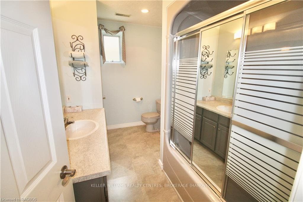 290 2ND Avenue photo 29