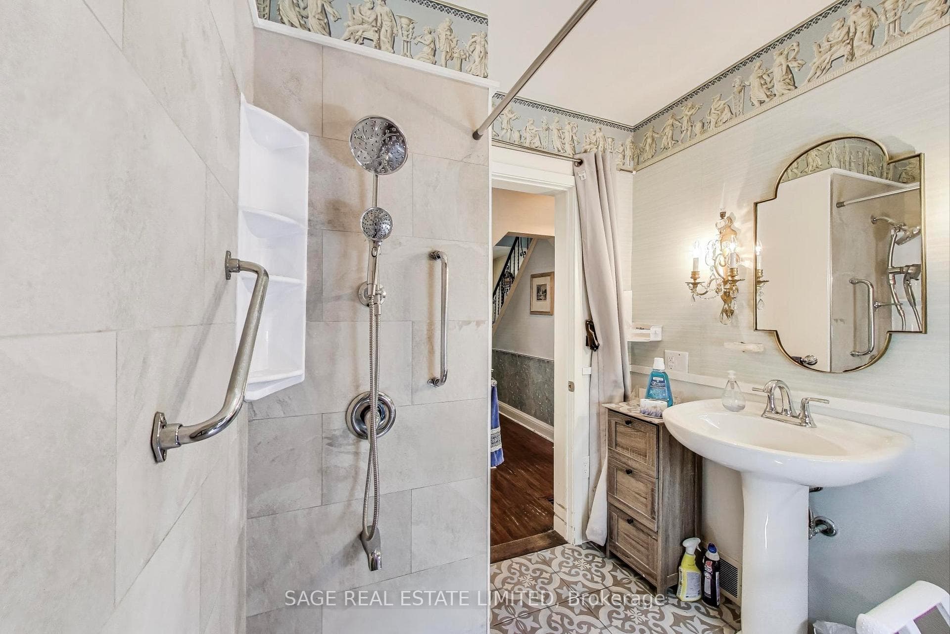 33 Kirkland Boulevard photo 21