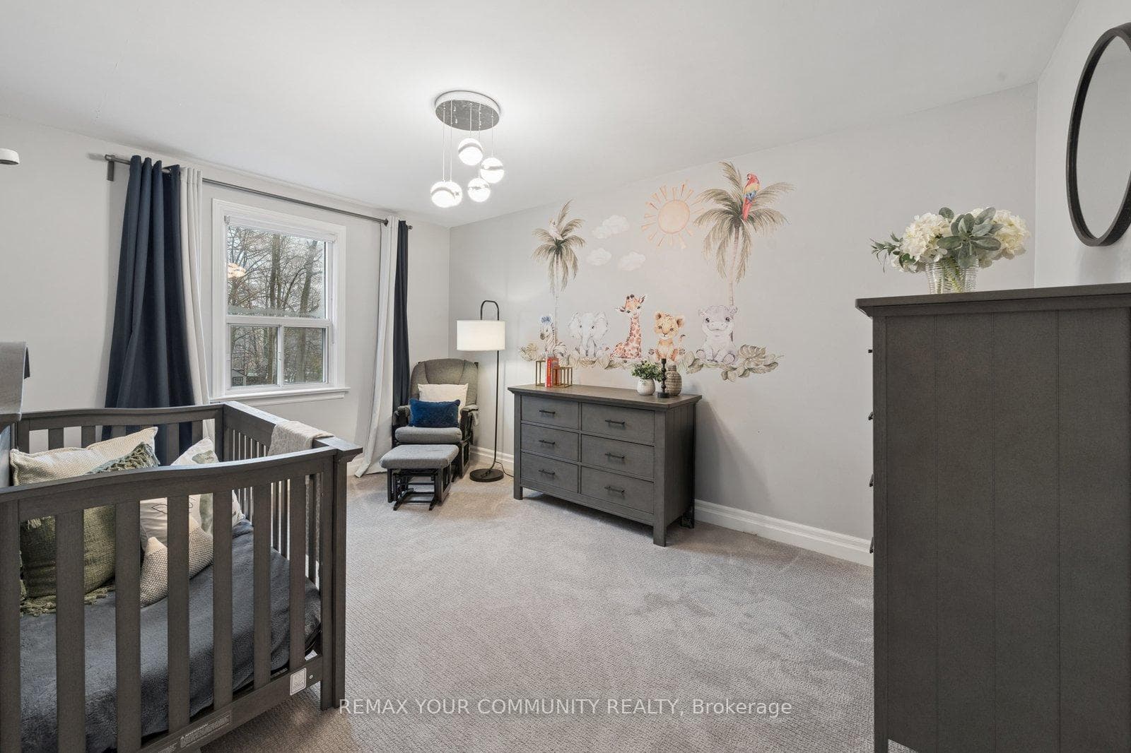 19 Newbury Lane photo 21