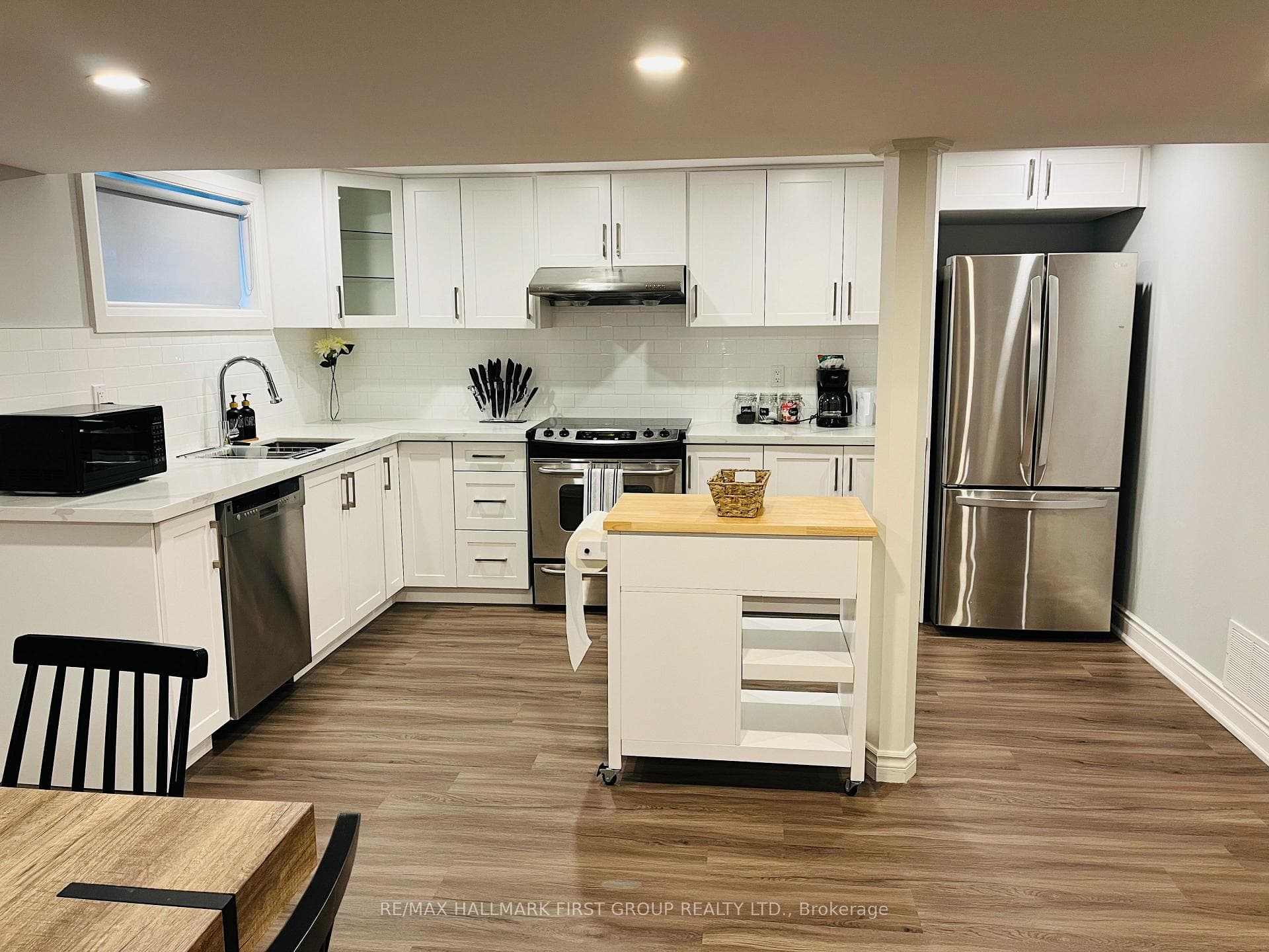 588 Marksbury Road photo 18
