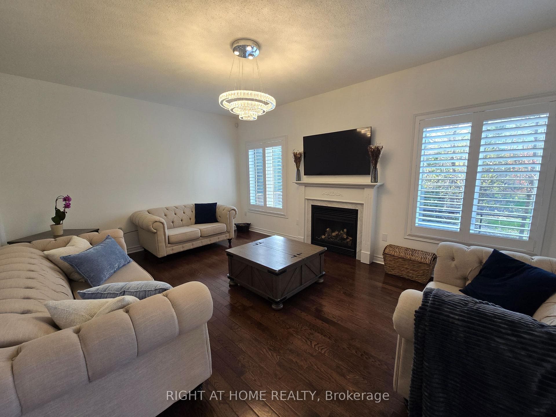 62 Rossini Drive photo 29