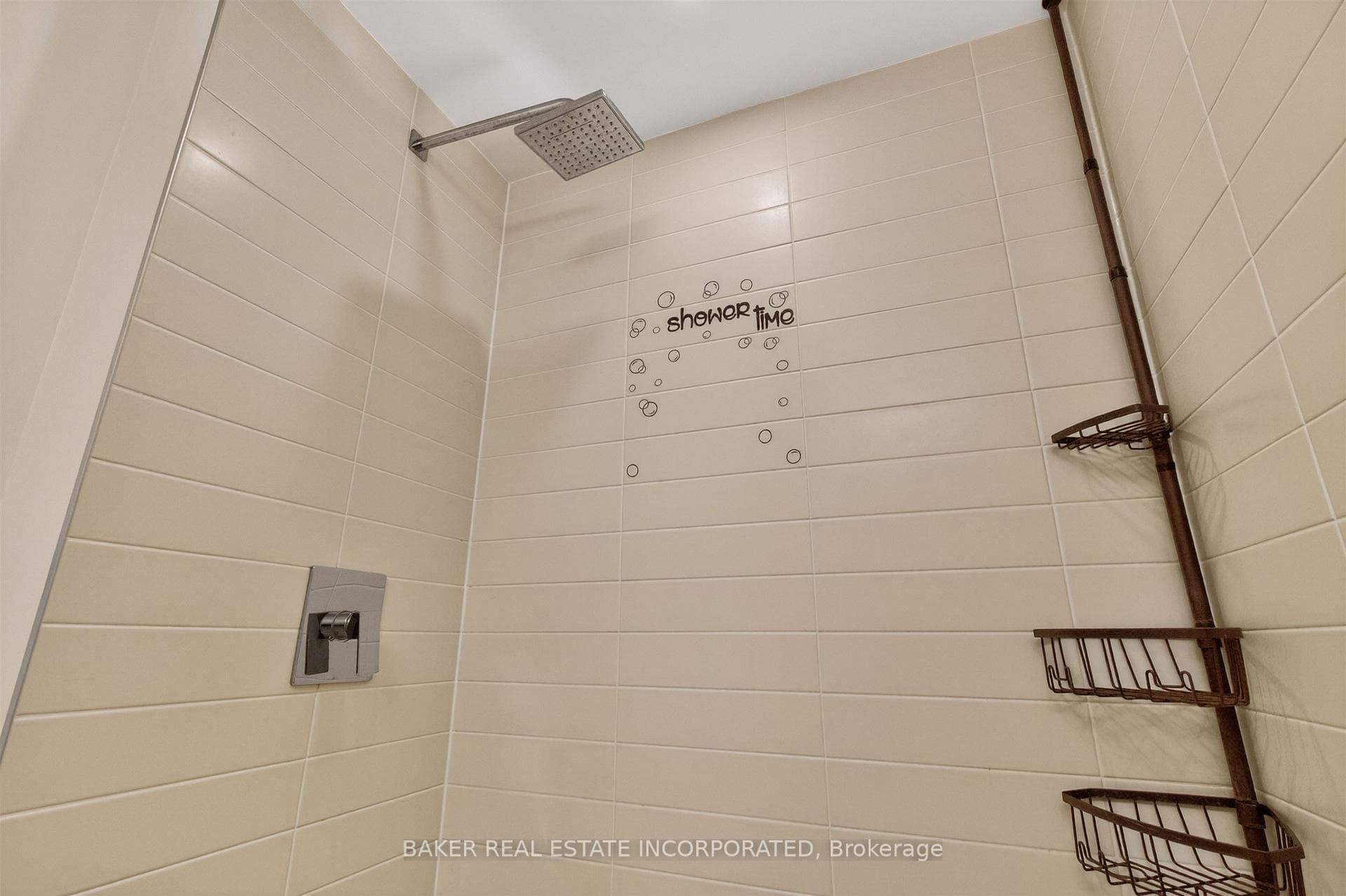 Unit 414 - Bathroom