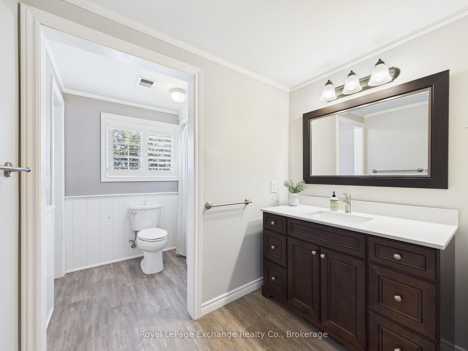 Second Floor 4 Pc Bathroom