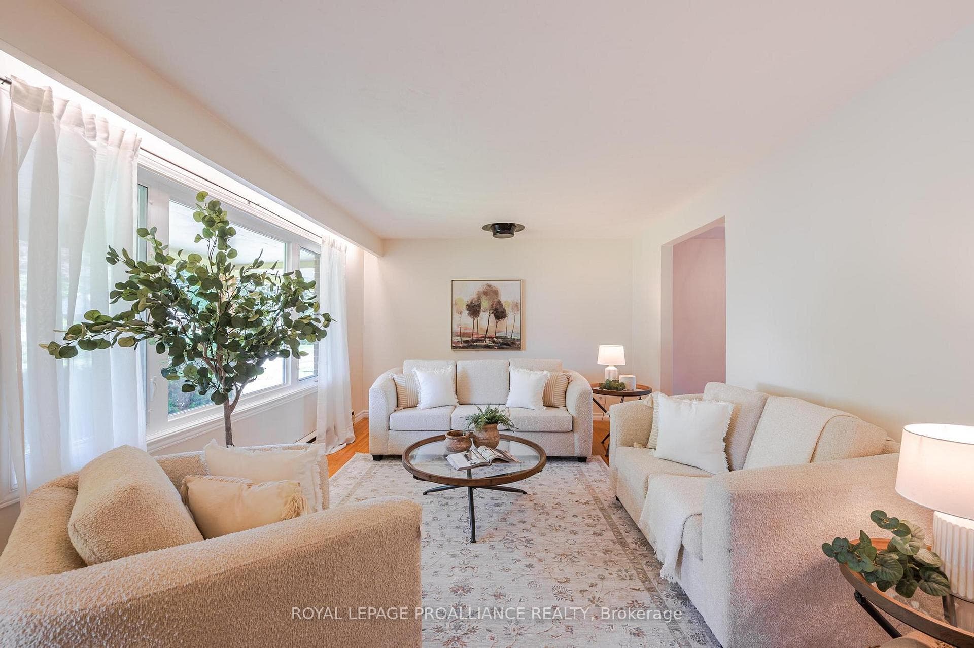 7 Maplewood Boulevard photo 13