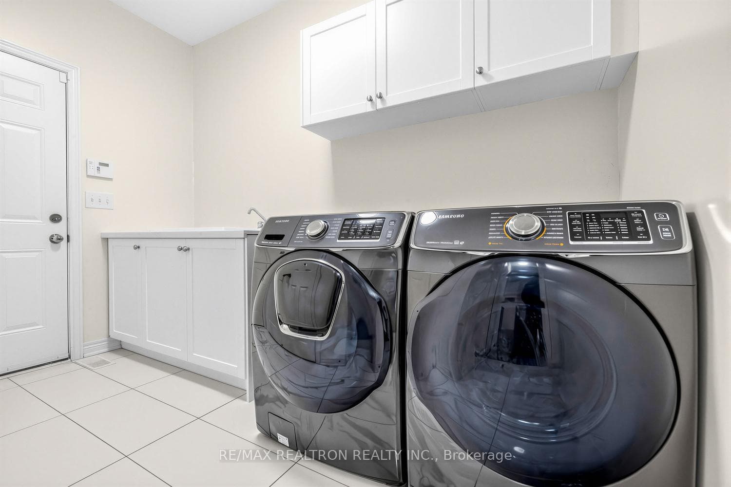10 Mary Willson Court photo 22