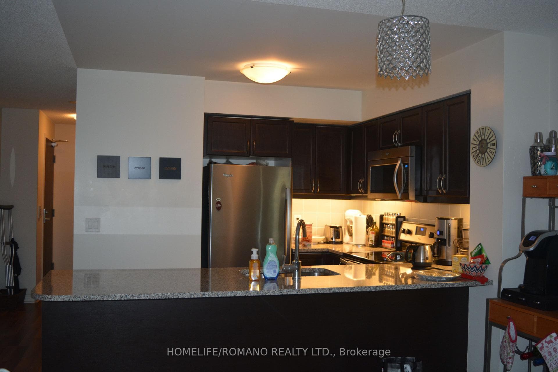 19 Grand Trunk Crescent Unit 1202 photo 2