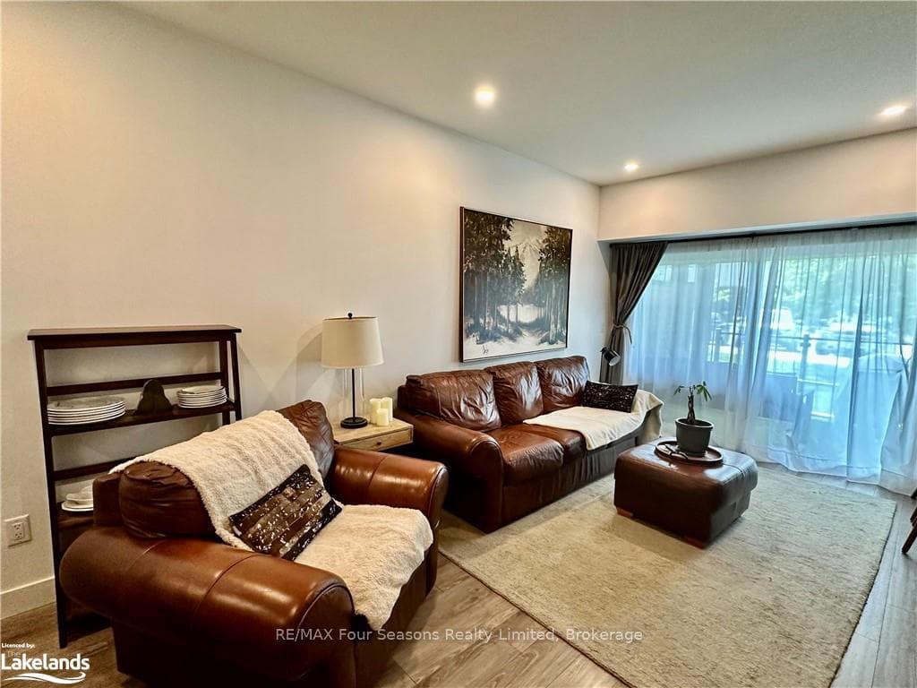 12 BECKWITH Lane Unit 106 photo 23