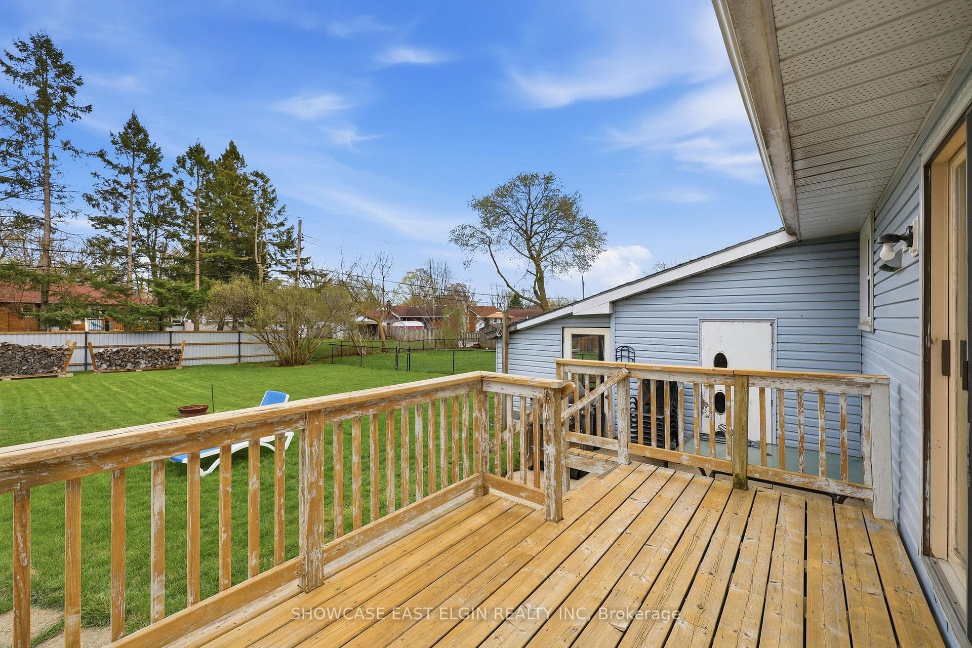 89 FOURTH Avenue photo 27