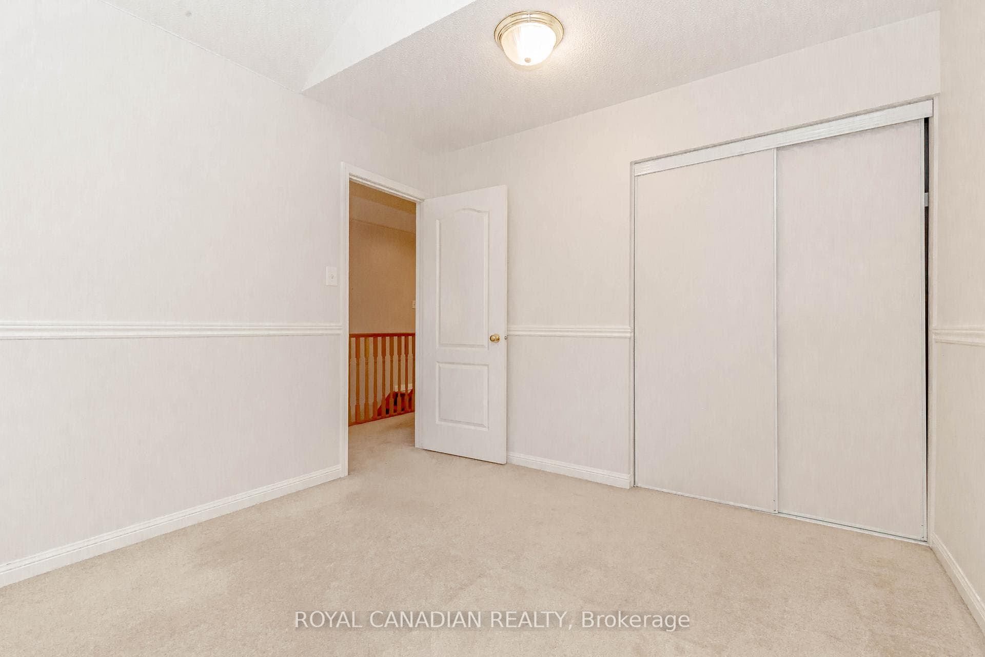 2543 Nettlecreek Crescent photo 28