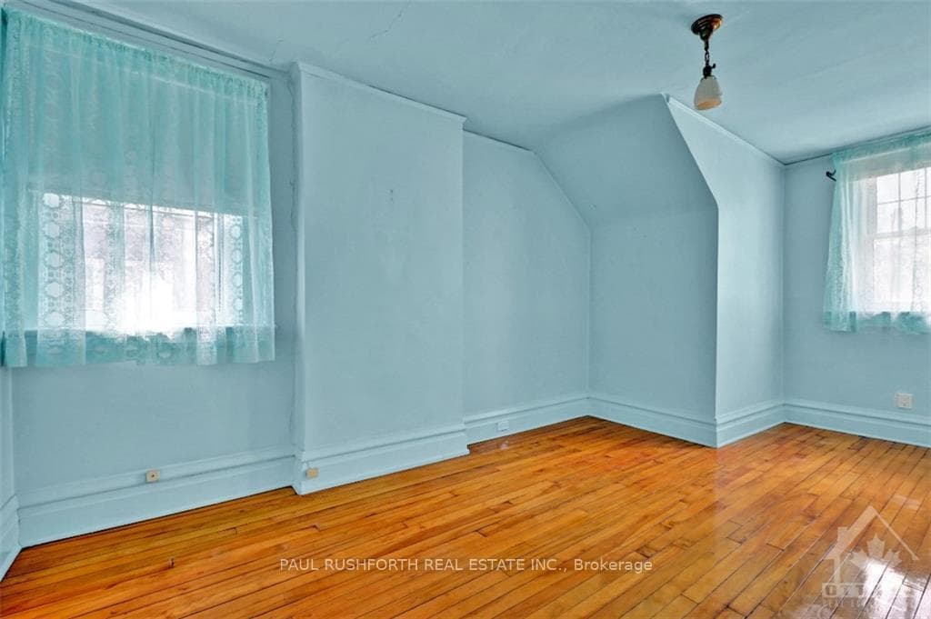 23 BELLWOOD Avenue photo 14