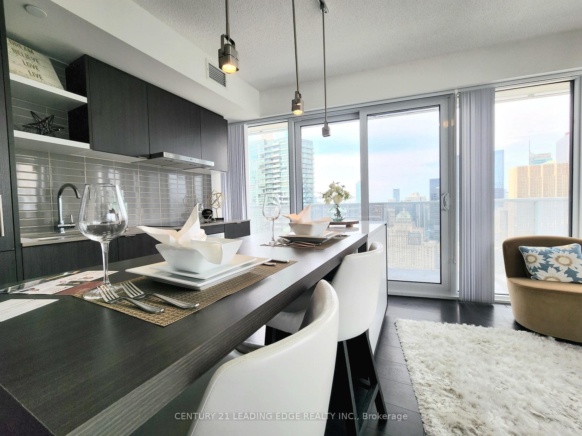 88 Harbour Street Unit 4504 photo 12