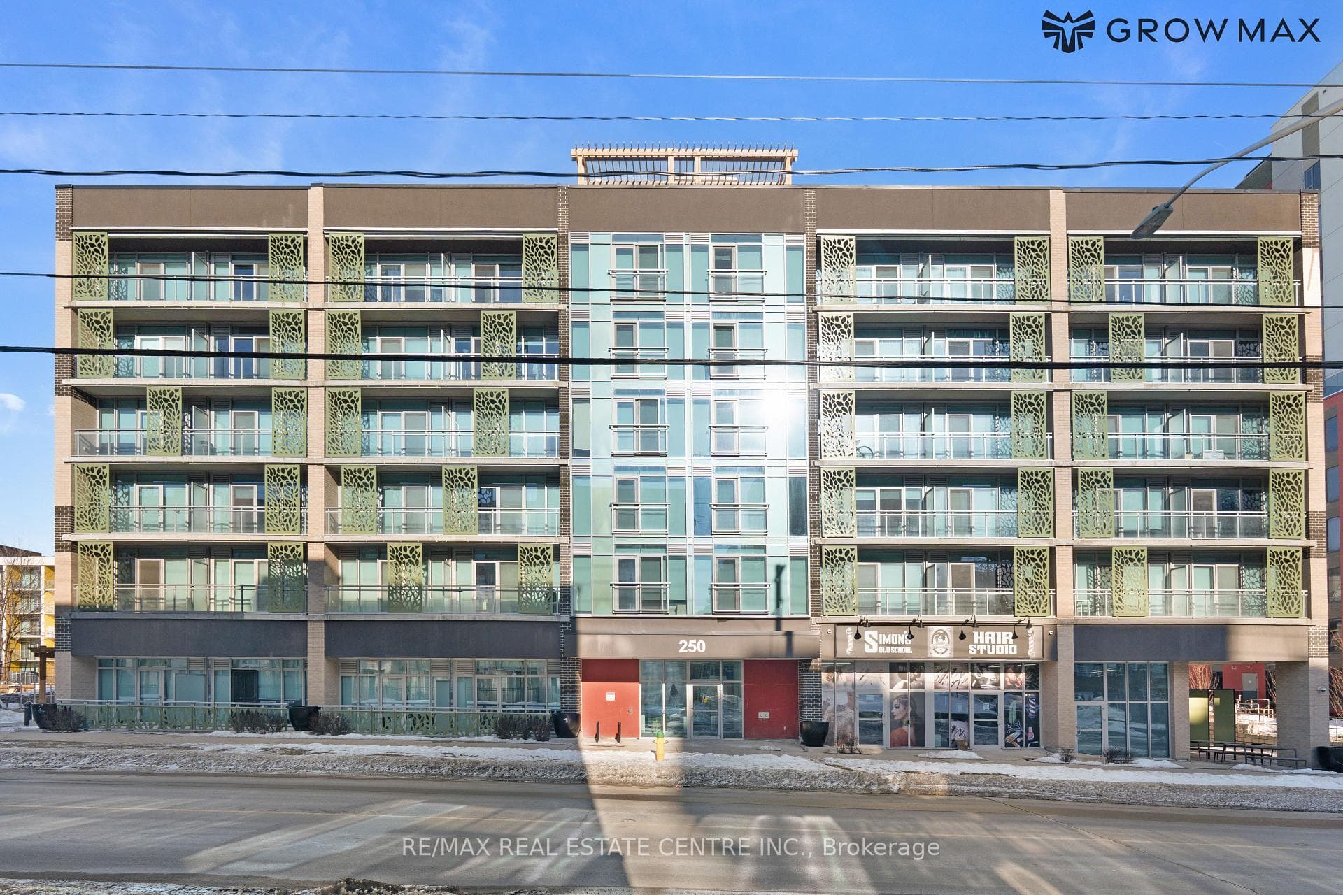250 Albert Street Unit 716 photo 2