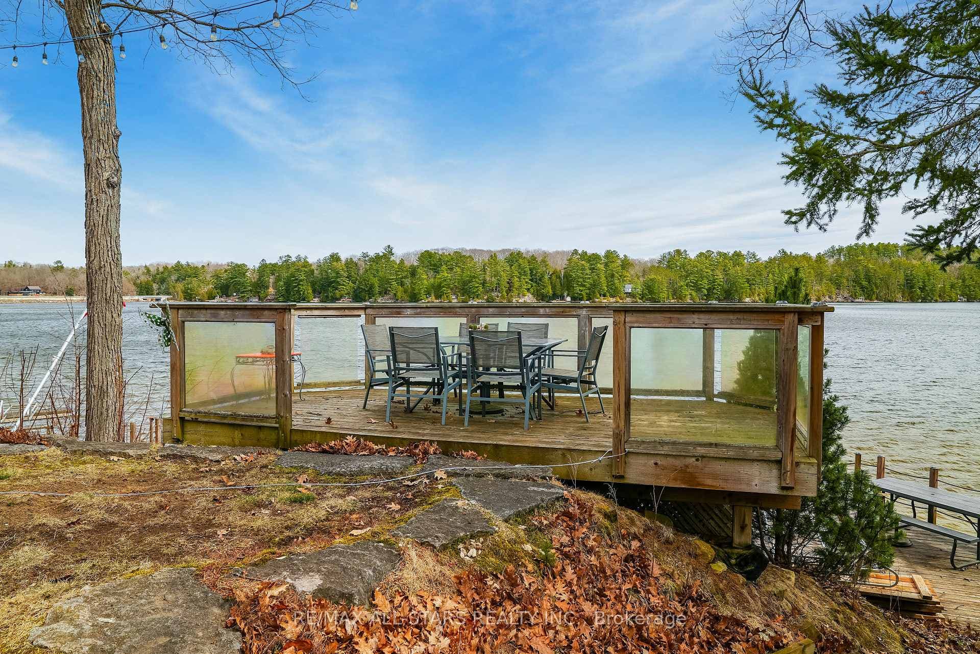 1064 Green Gables Road photo 6