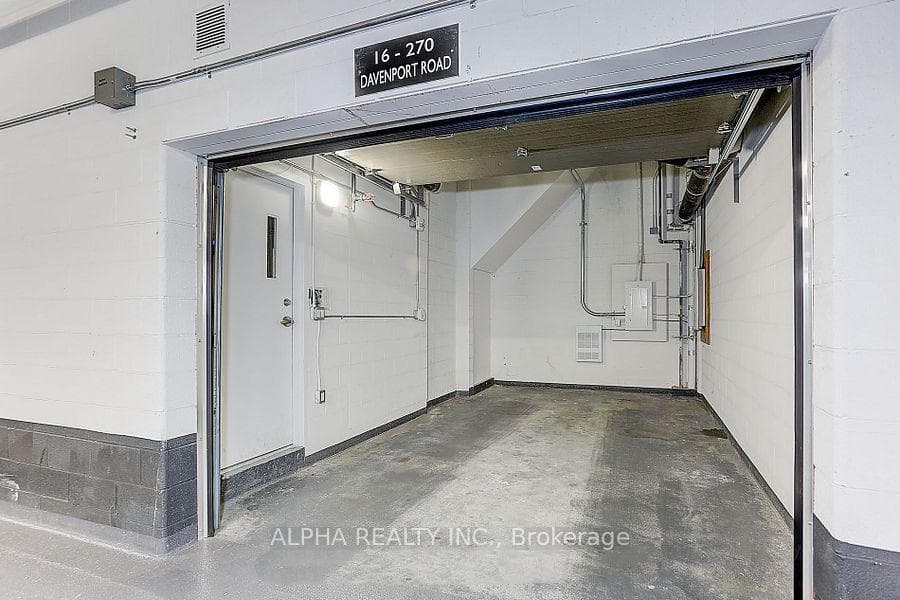 270 Davenport Road Unit TH16 photo 27