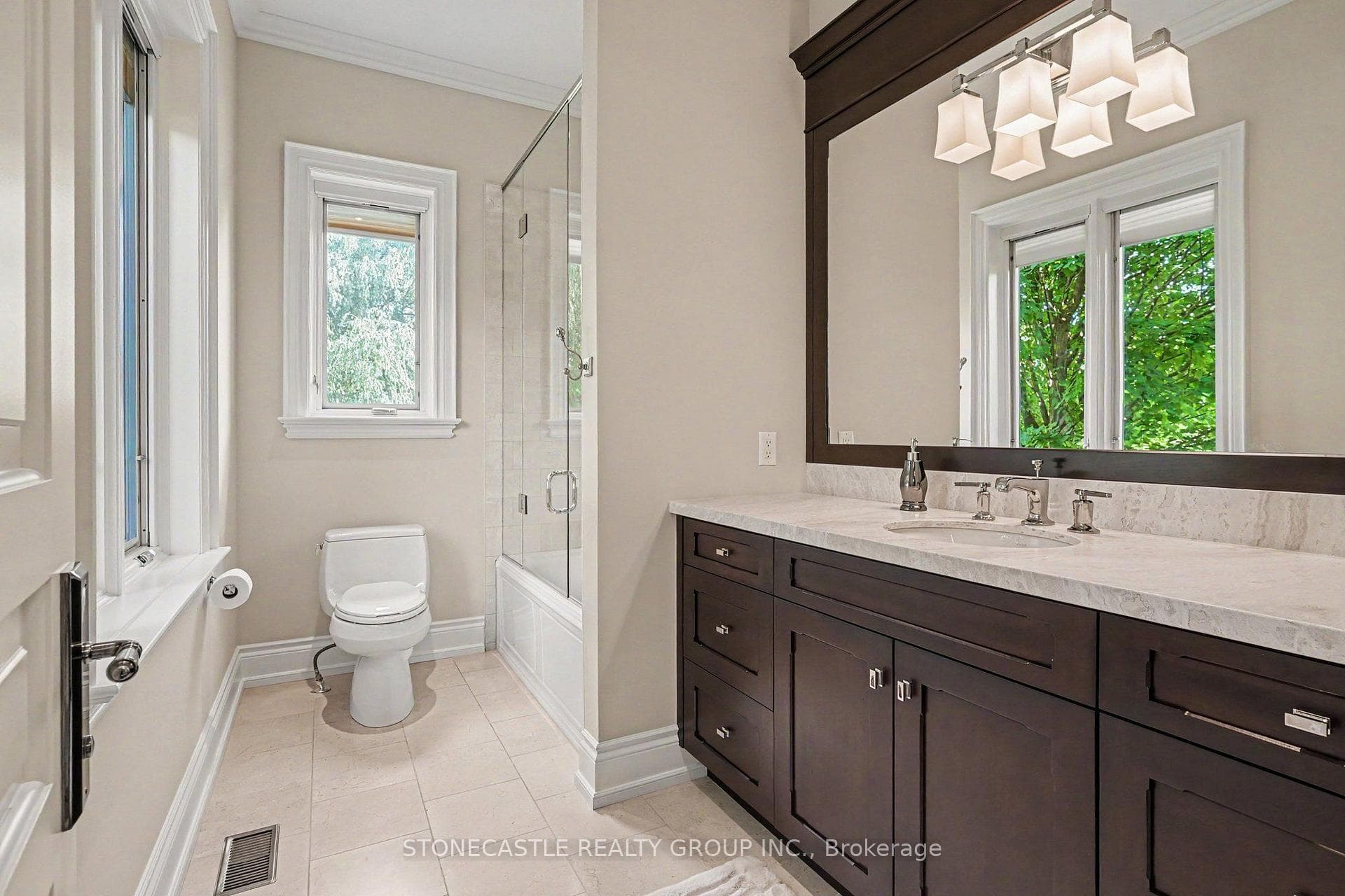 4 Sugarbush Lane photo 26