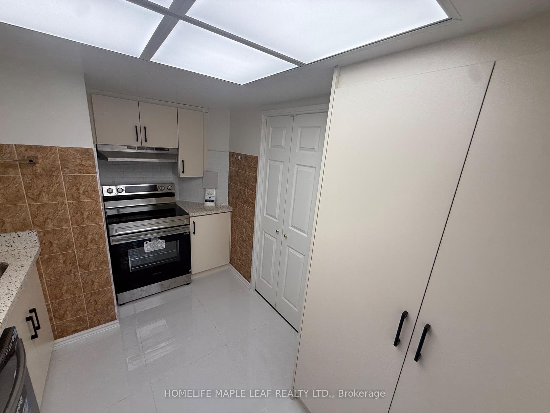 4470 Tucana Court Unit # 412 photo 30
