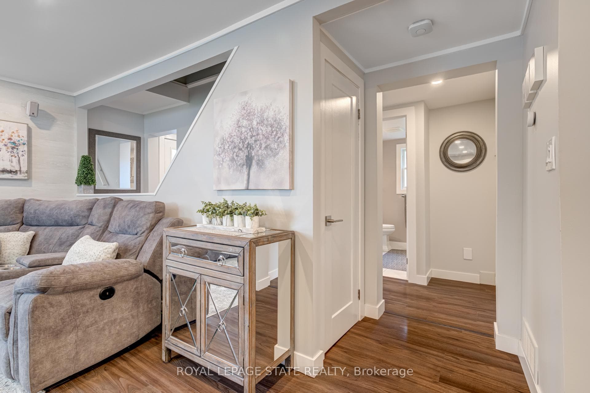 9056 Airport Road photo 14