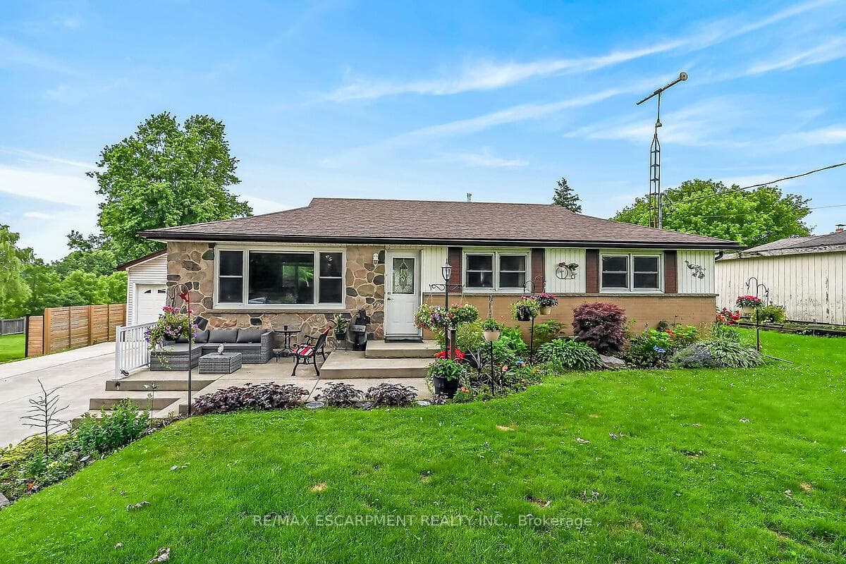 7344 Dickenson Road photo 30