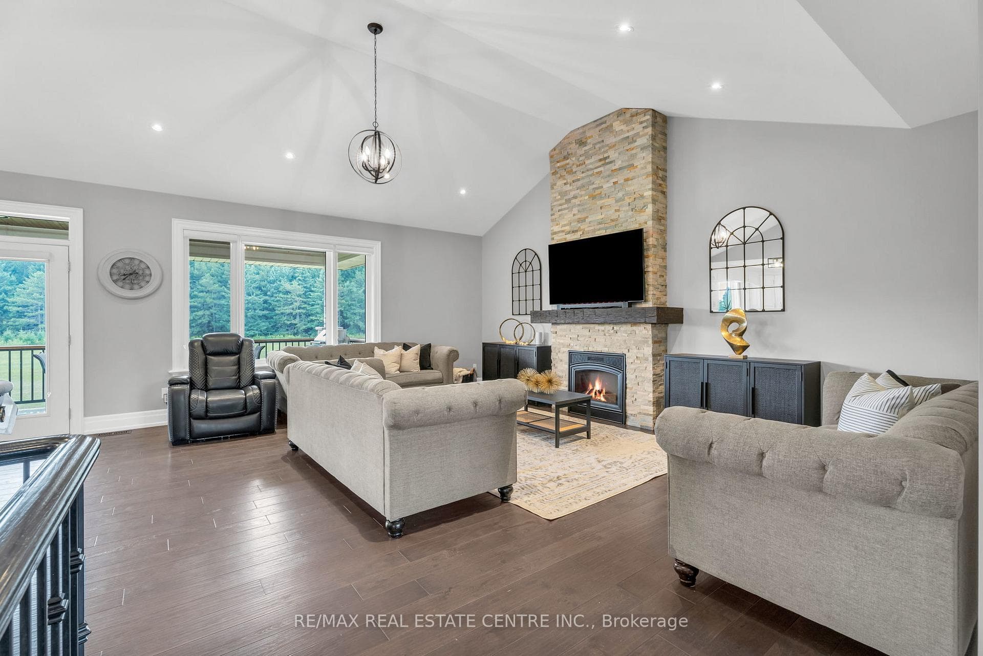 023181 Erin East Garafraxa Townline photo 22