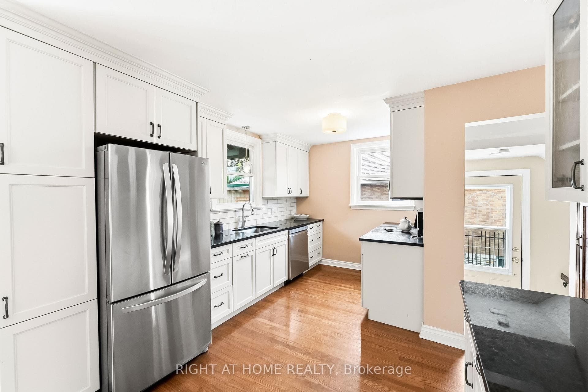 11 Clovelly Street photo 13