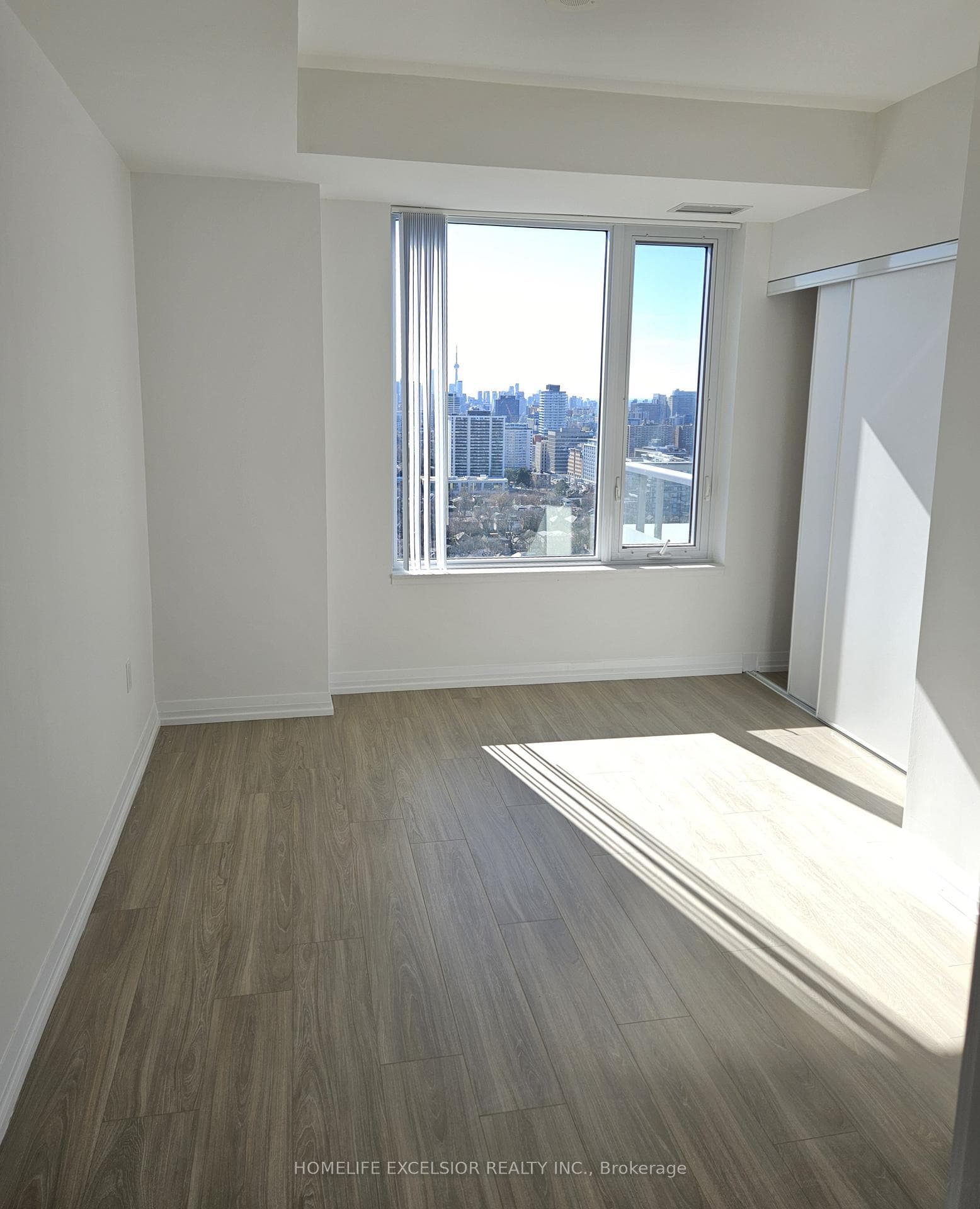 25 Holly Street Unit 2808 photo 12