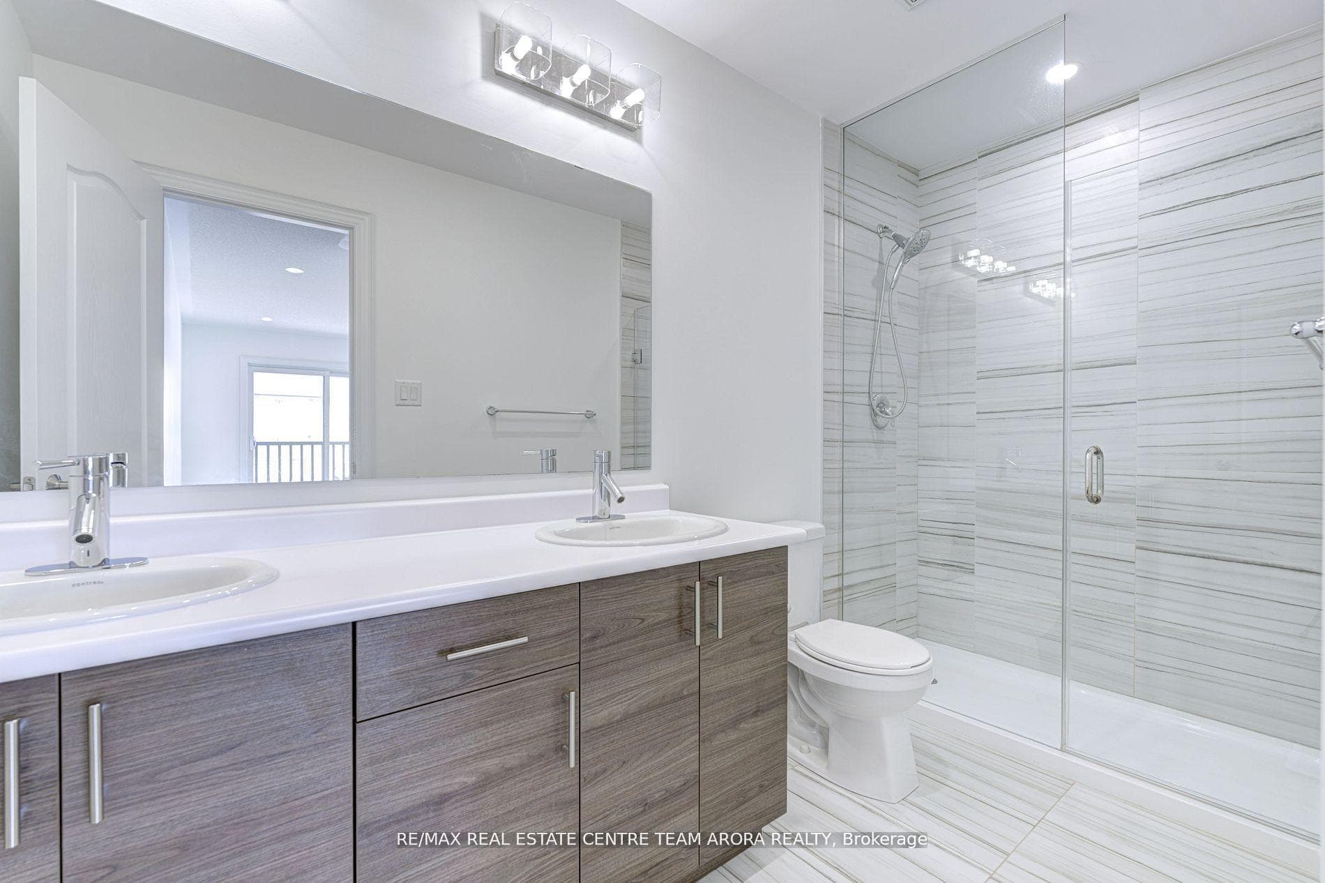 8585 Financial Drive photo 29