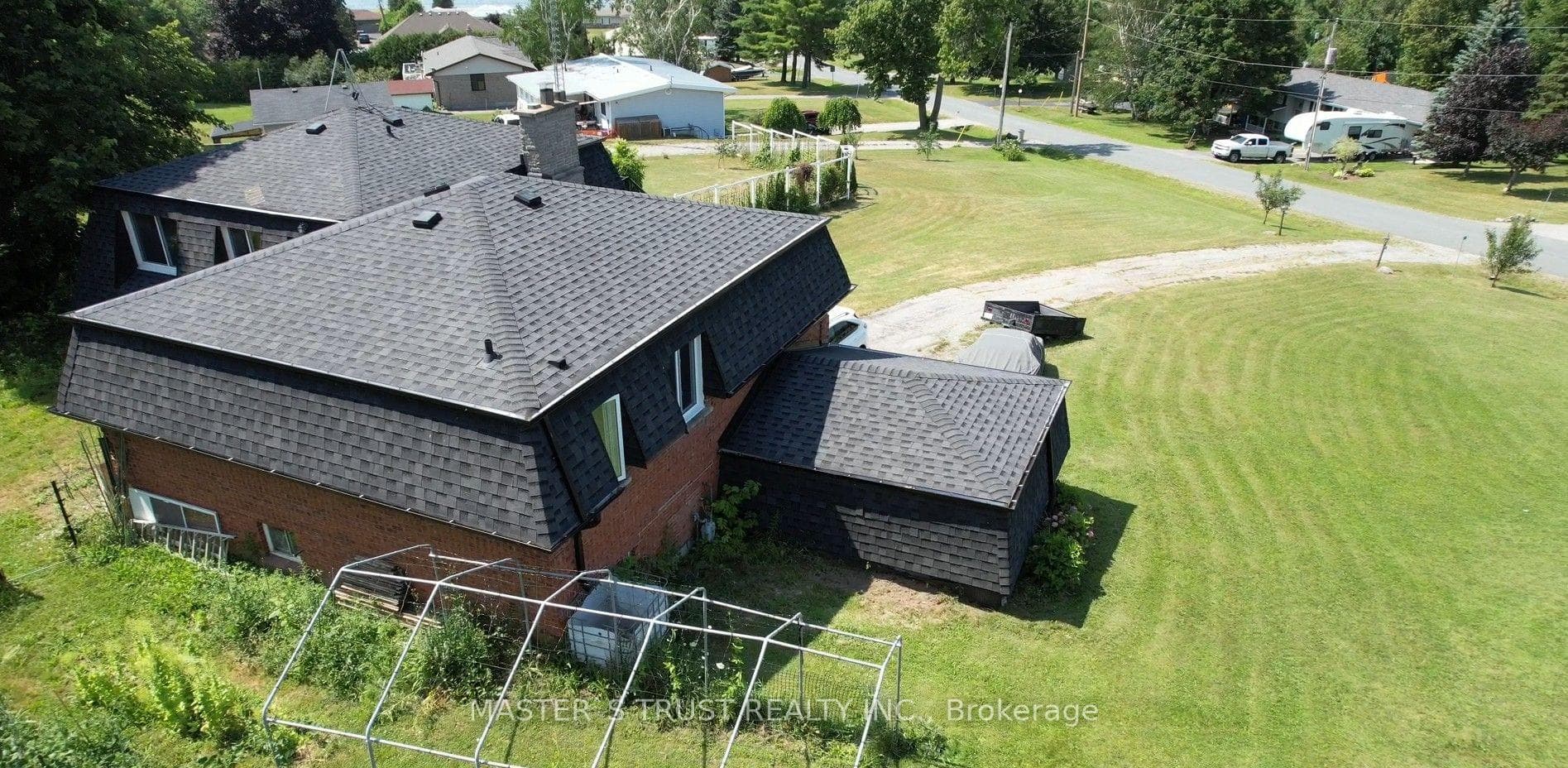 200 SUMMIT Drive photo 34