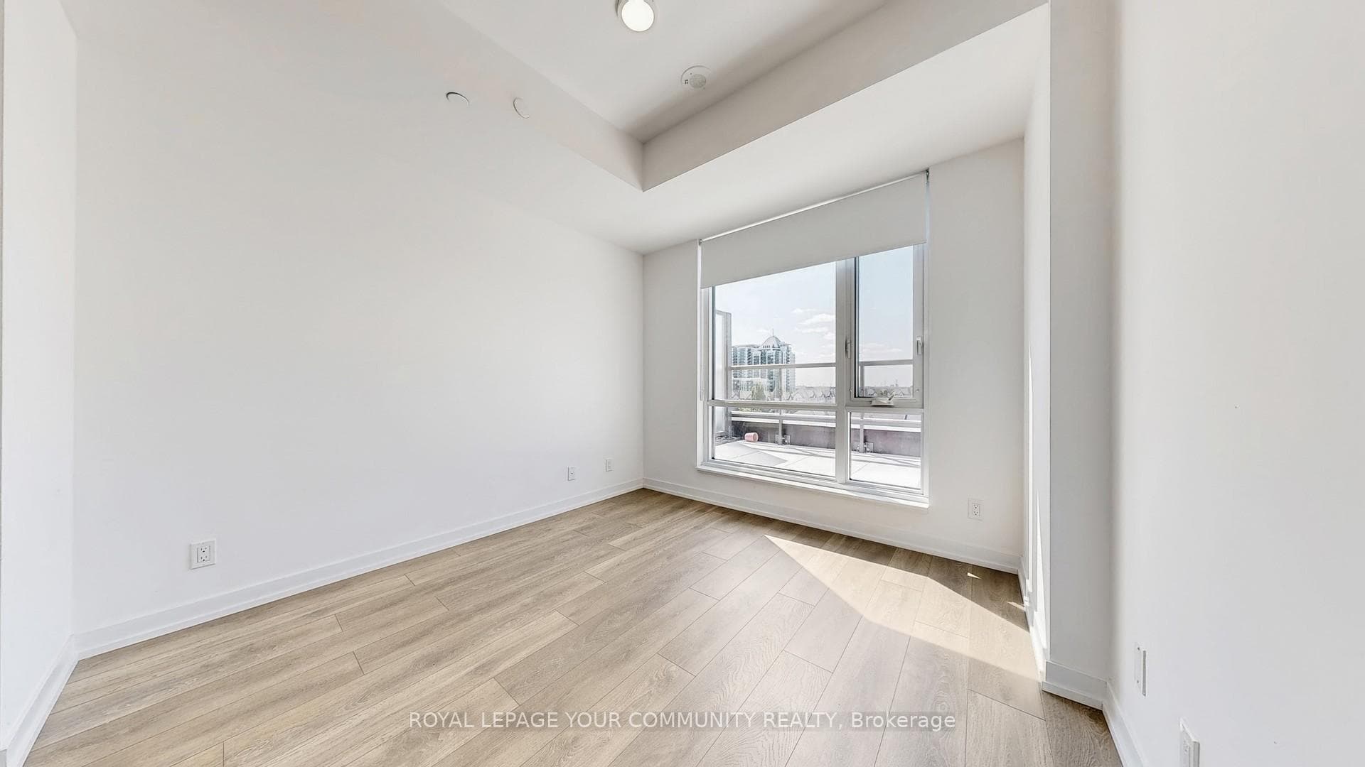 8 Beverley Glen Boulevard Unit 626 photo 7