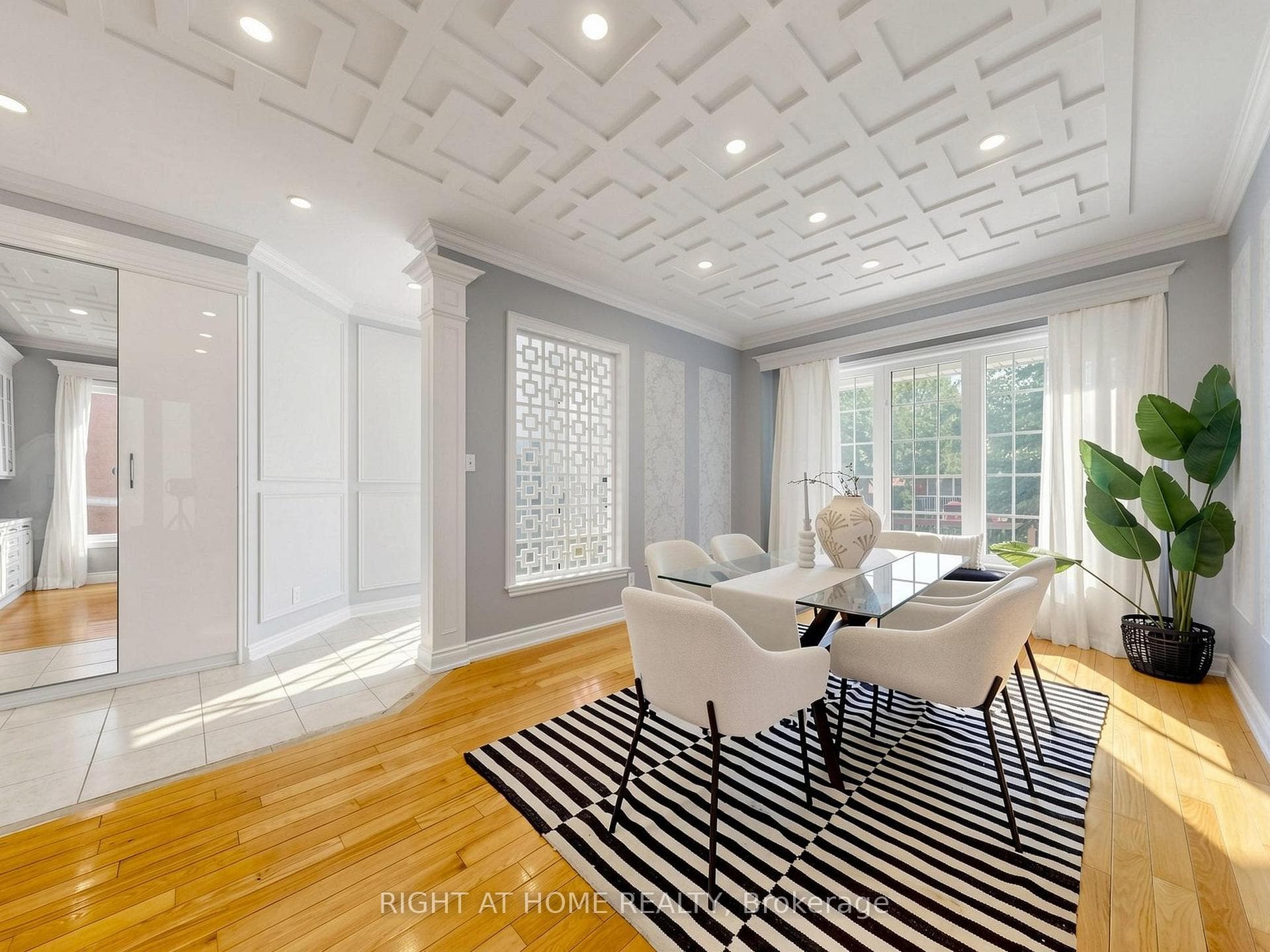 142 Alfred Smith Way photo 5
