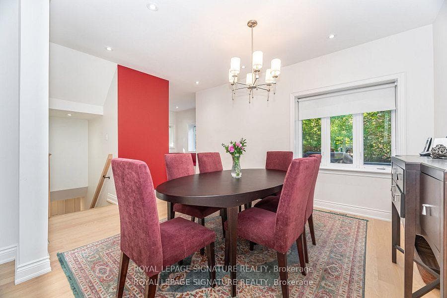 114 Fairholme Avenue photo 9
