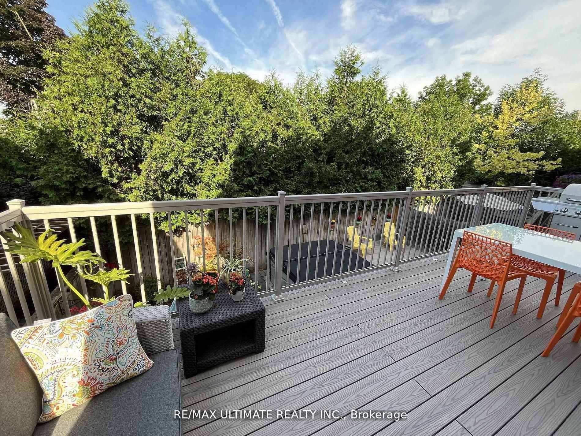 1160 Islington Avenue photo 40