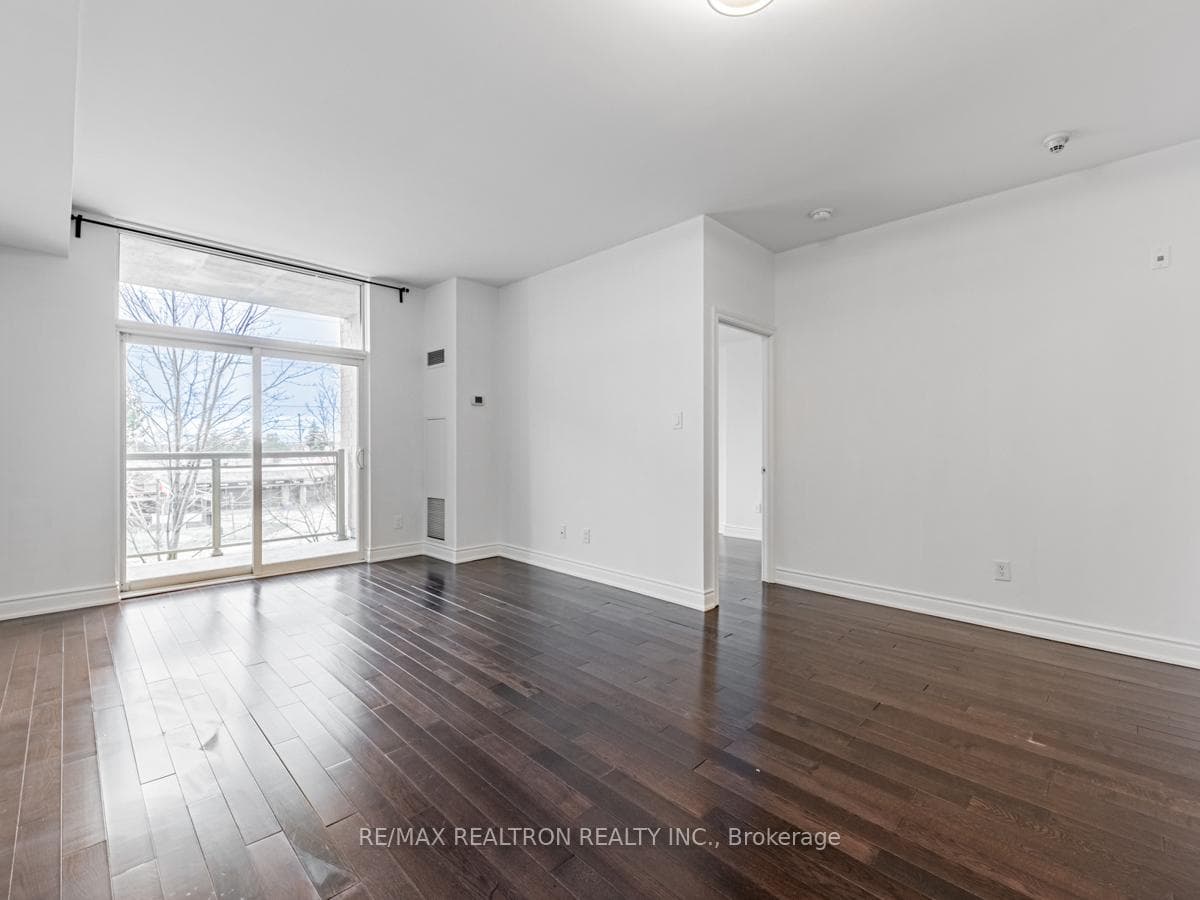 10211 Keele Street Unit 225 photo 10