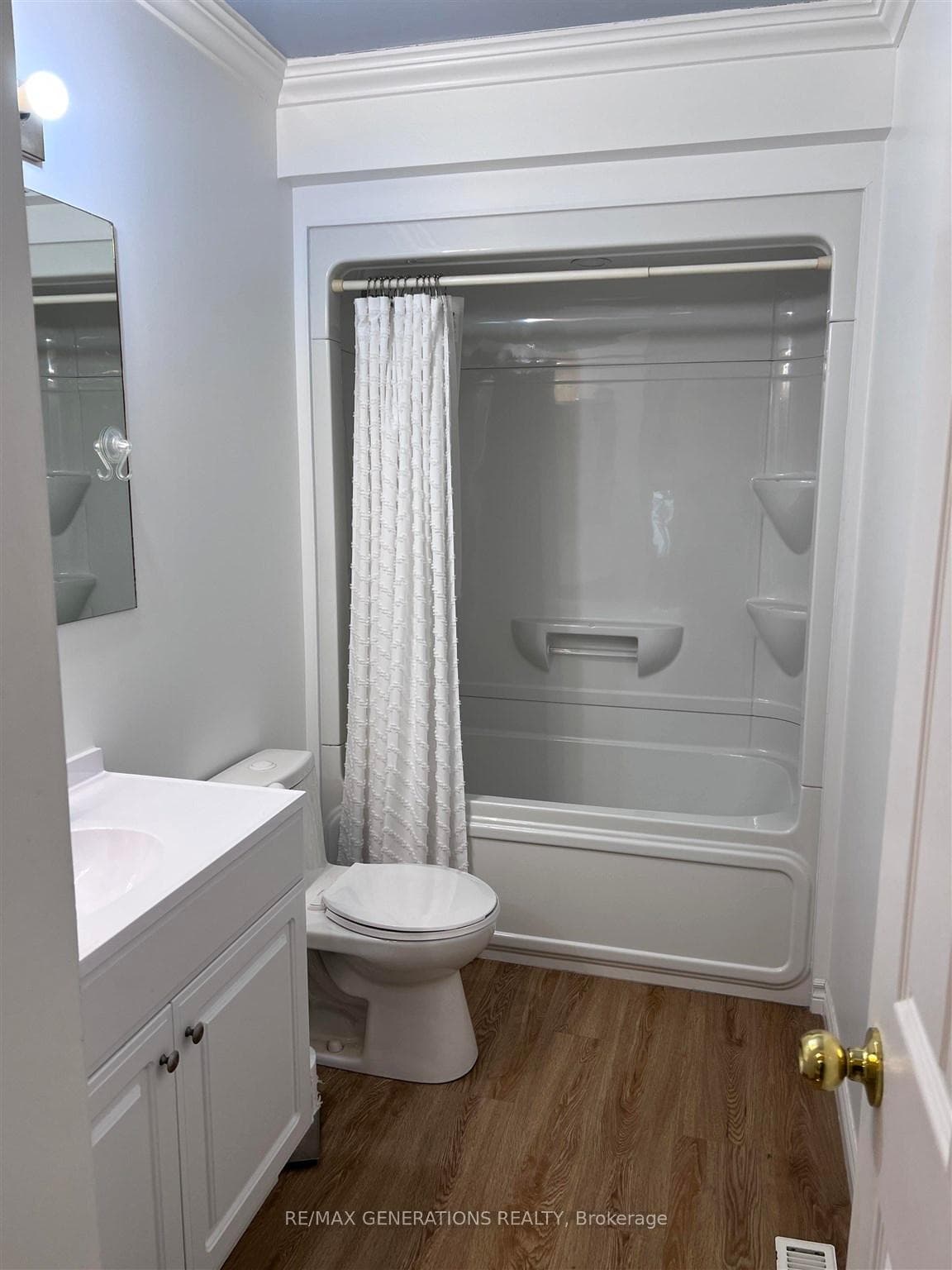 25 Nicolet Drive photo 15