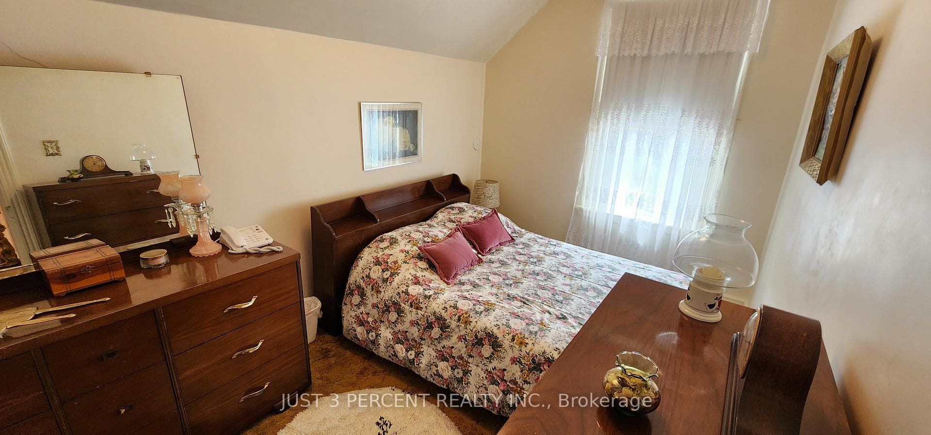 548 Hopkins Avenue photo 35