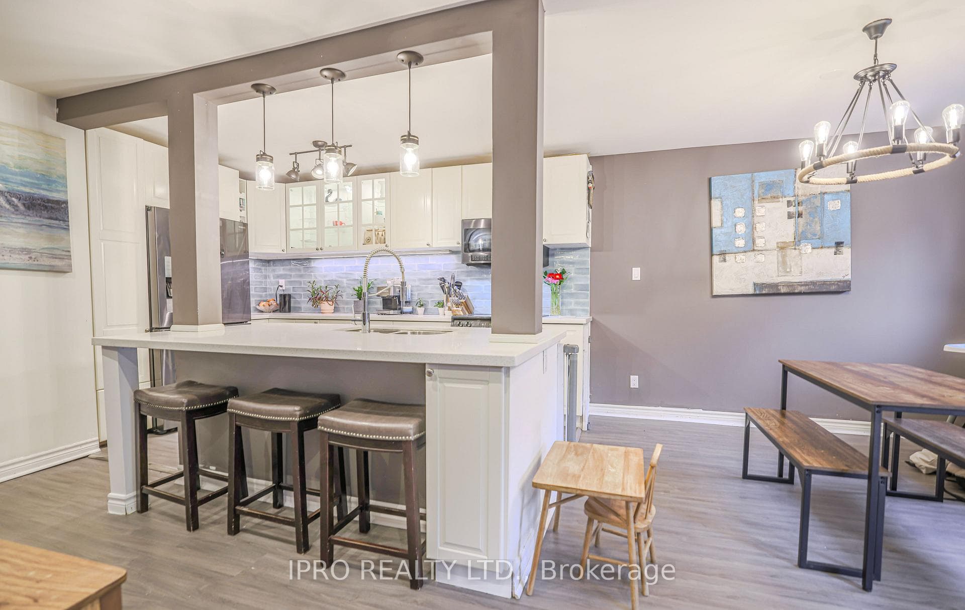 1401 Ester Drive photo 8