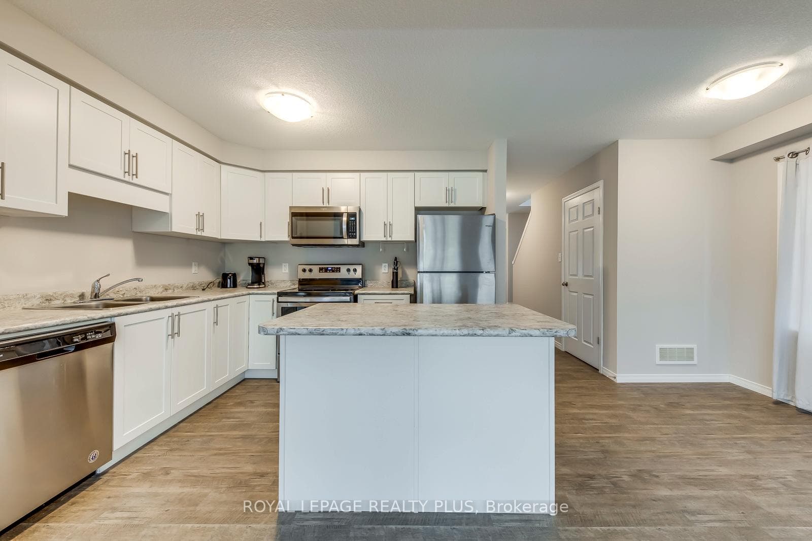 50 Pinnacle Drive Unit 23 photo 10