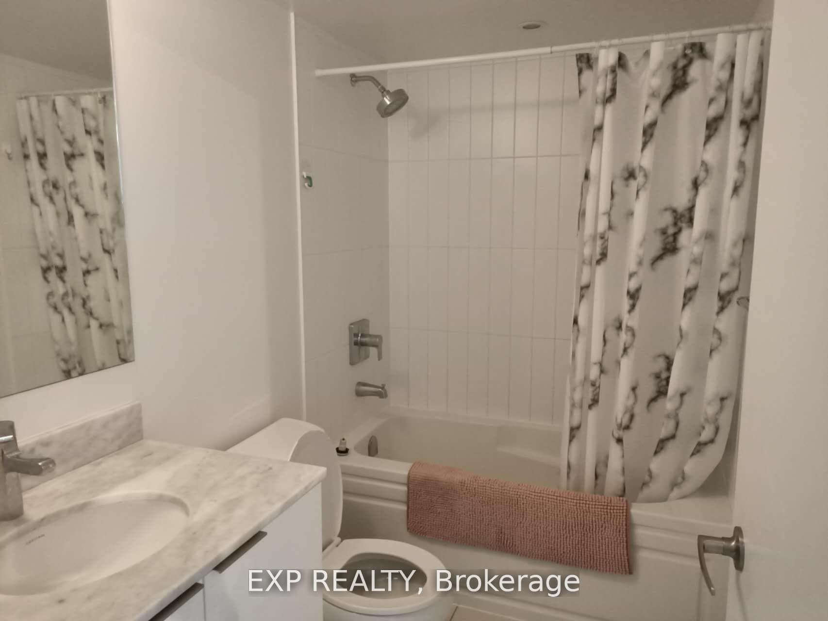 955 BAY Street Unit 1706 photo 10